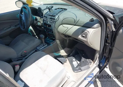 2005 Nissan Sentra 1.8S z USA, uszkodzony, nr VIN 3N1CB51D65L571043